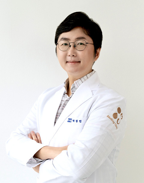 Dr. Park Kyung-min, MD, PhD, Medical Director of Seongsu Melting Clinic in Seongsu, Seoul